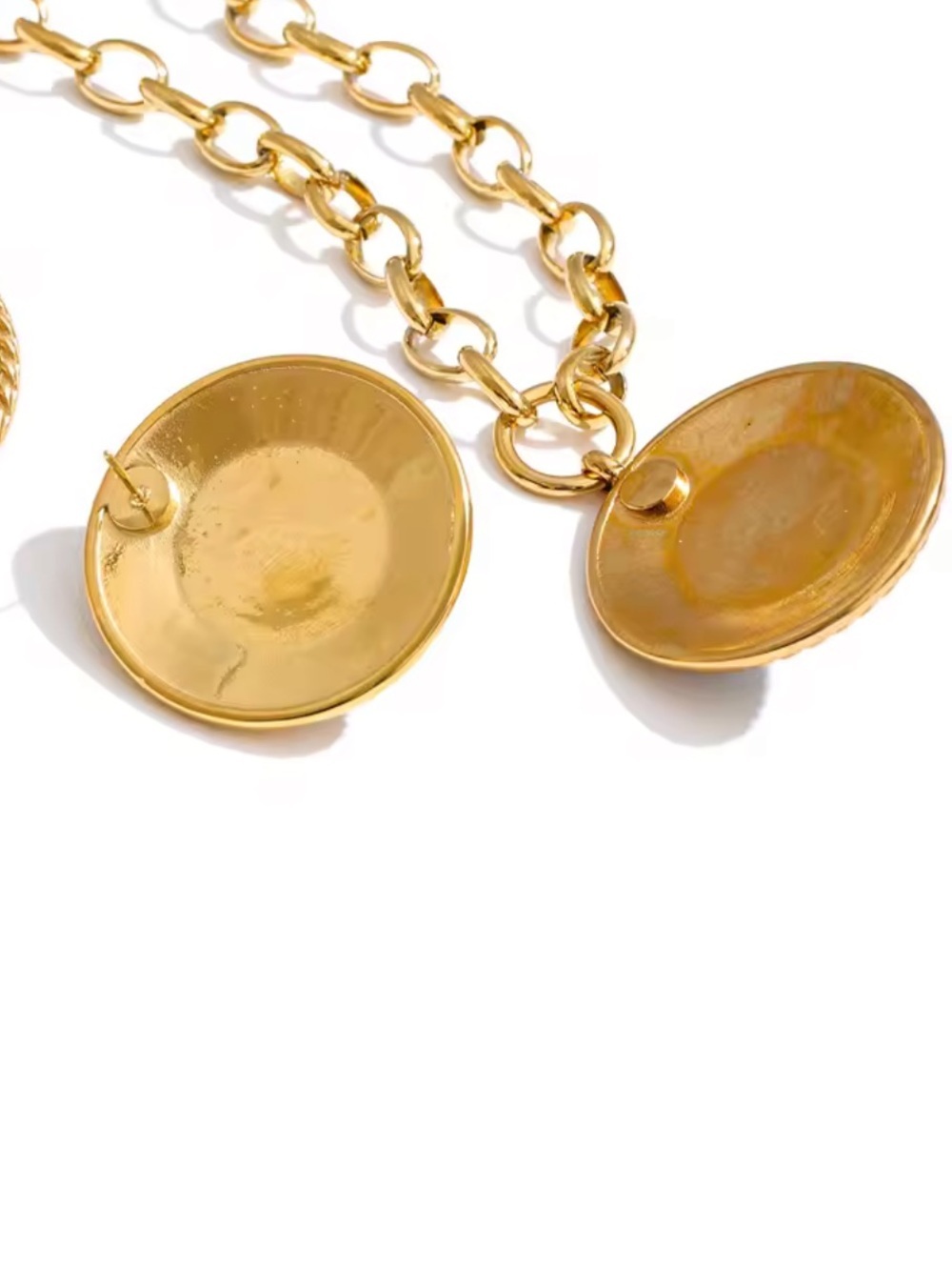 Golden Pearl Medallion Luxury Jewelry Set - Picture 11 of 13